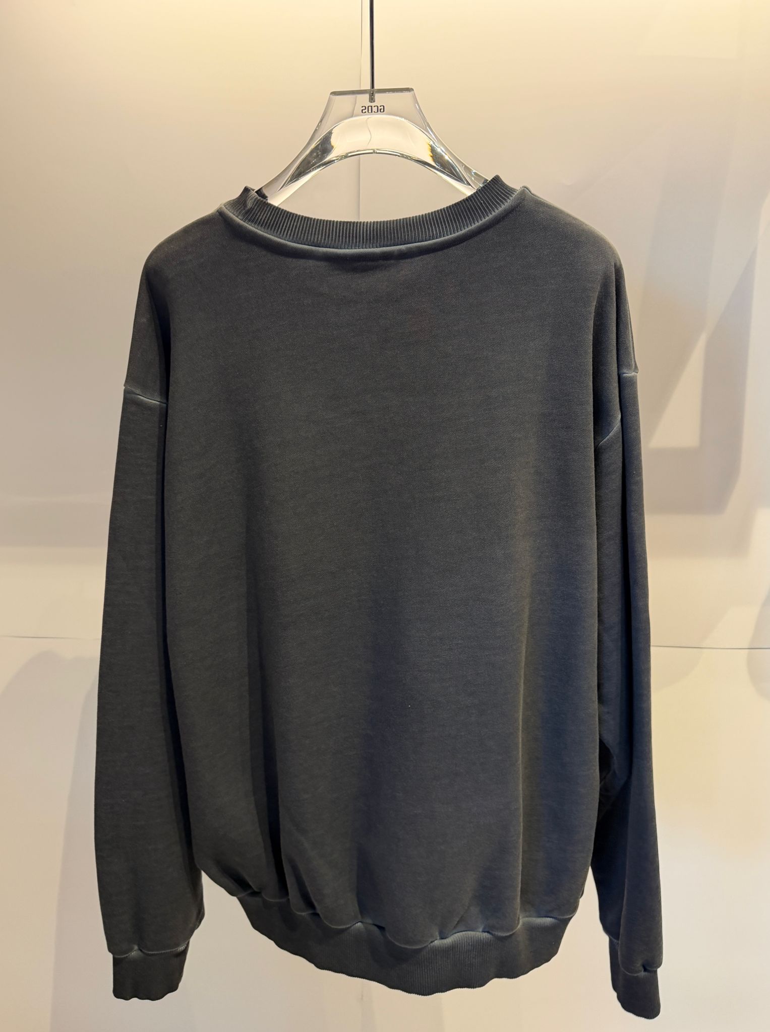 סווטשרט לוגו מרכזי ווש GCDS