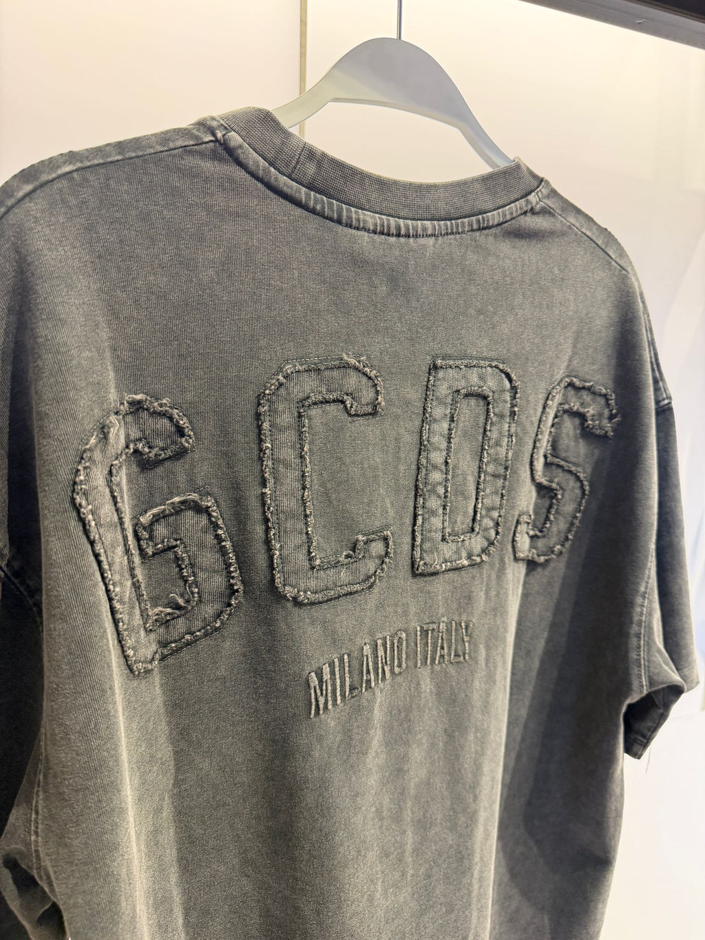 GCDS טי שירט לוגו רקום