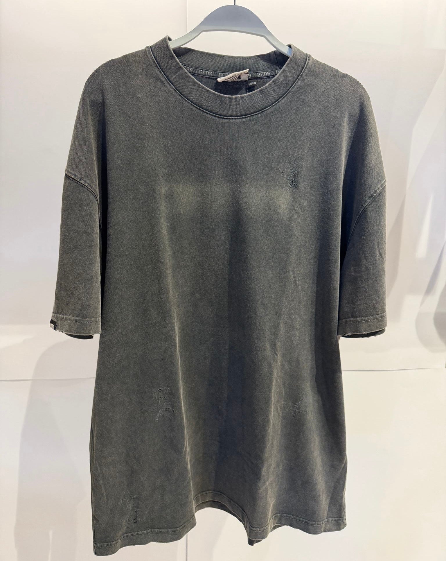 חולצה משופשפת GCDS