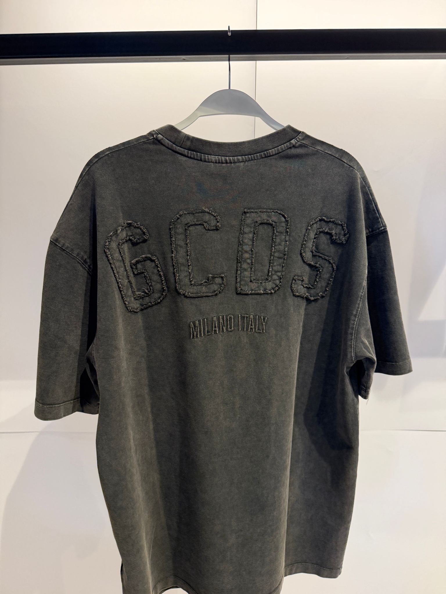 GCDS טי שירט לוגו רקום