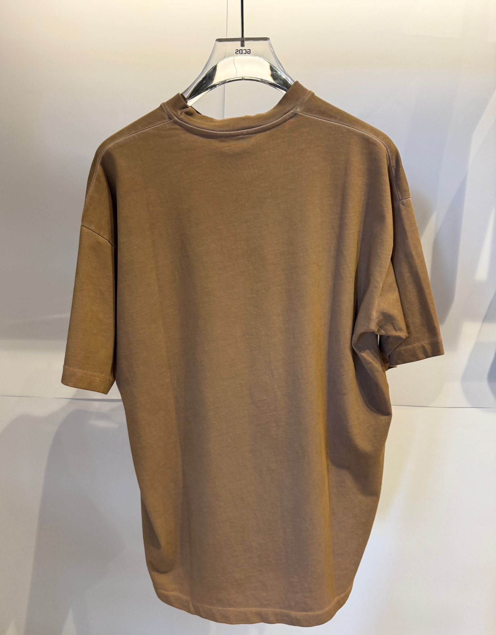 טי שירט לוגו מרכזי ווש GCDS