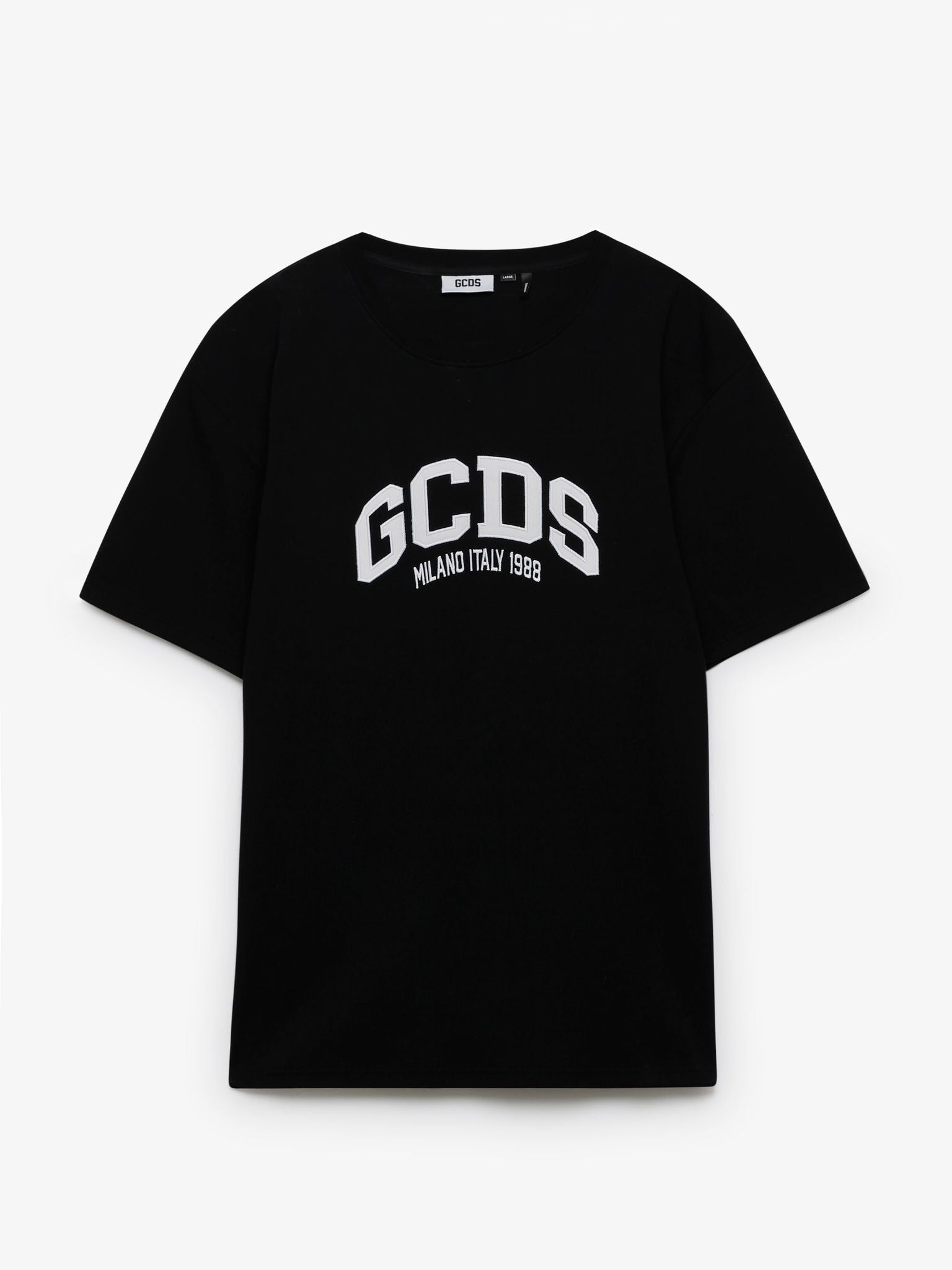 טי שרט לוגו גדול במרכז GCDS