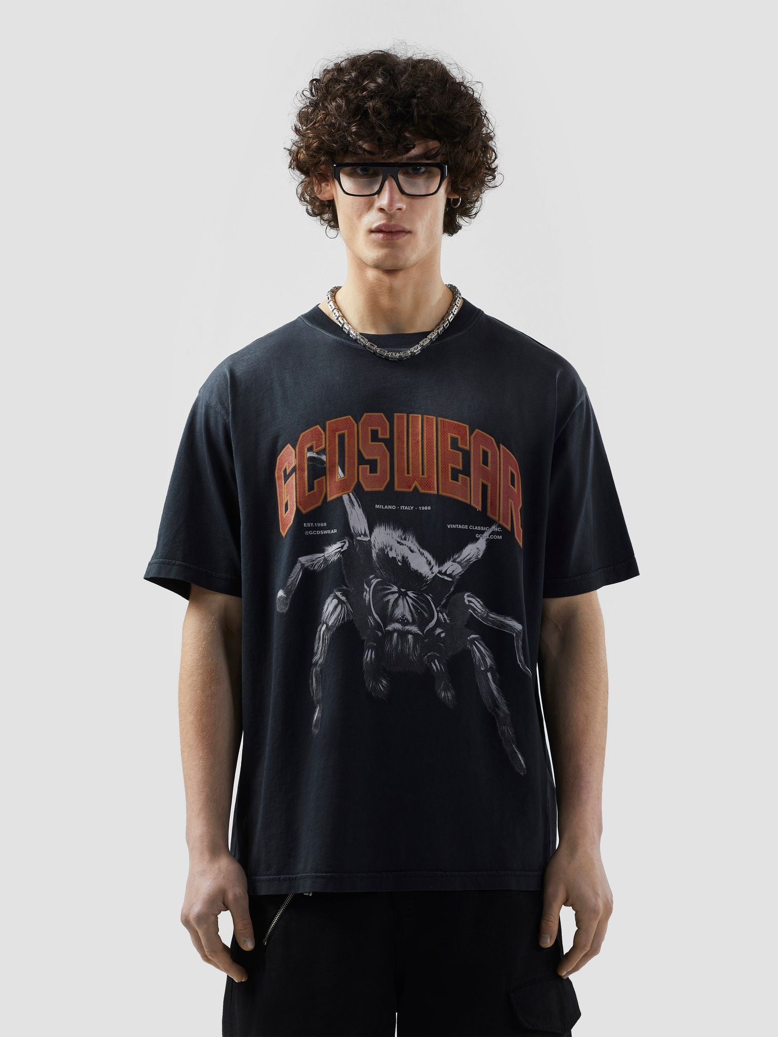 טי שירט עכביש GCDS