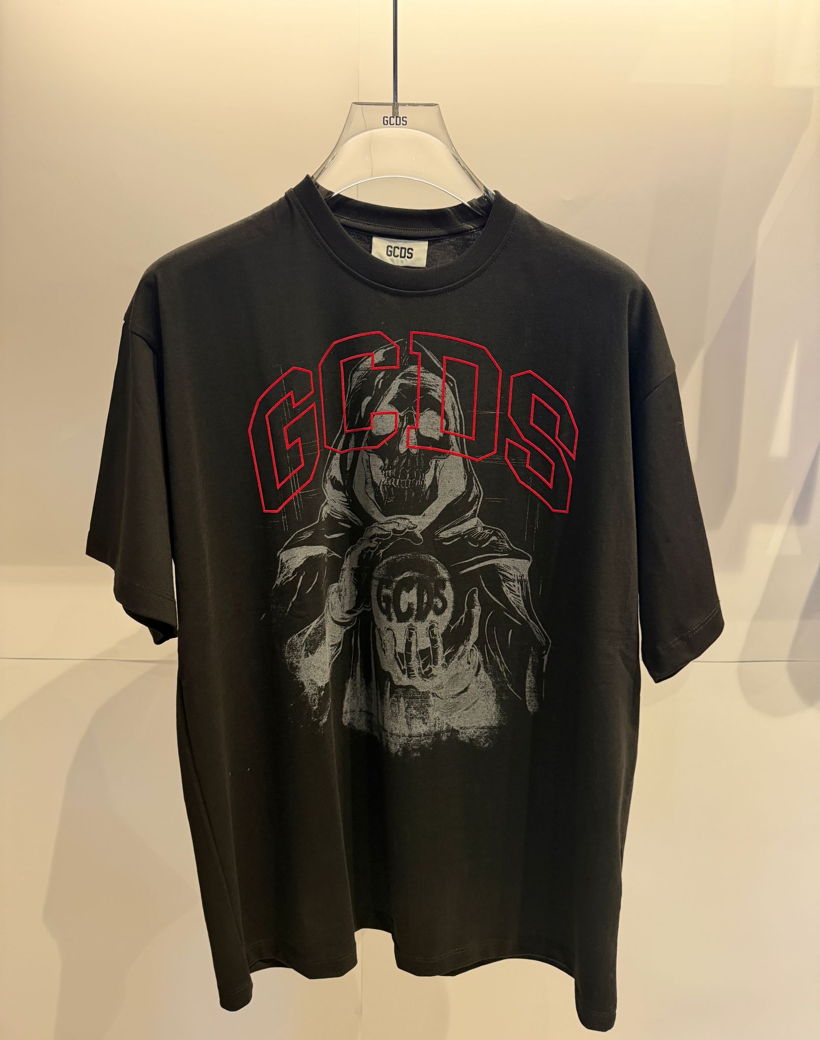 טי שירט הדפס גרפי GCDS