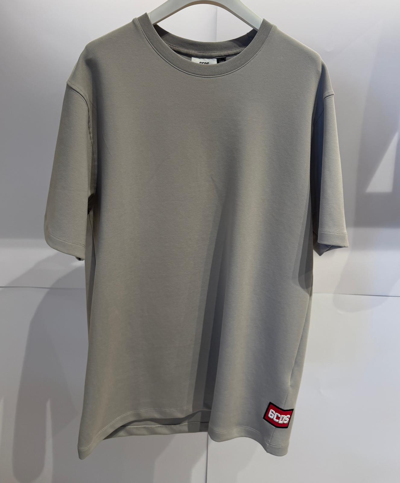 טי שירט פאץ׳ תחתון אדום GCDS