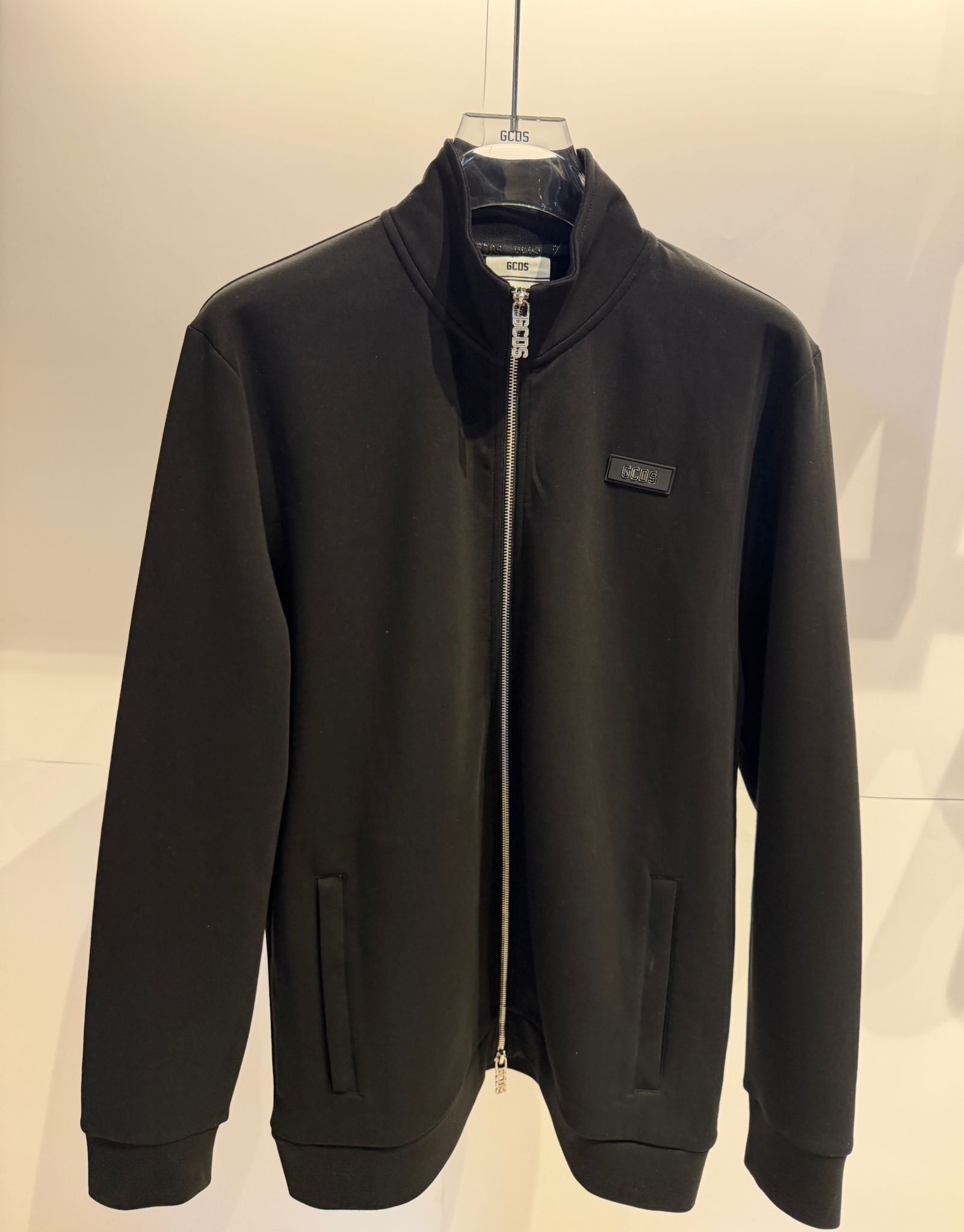 ג׳קט שחור רוכסן GCDS
