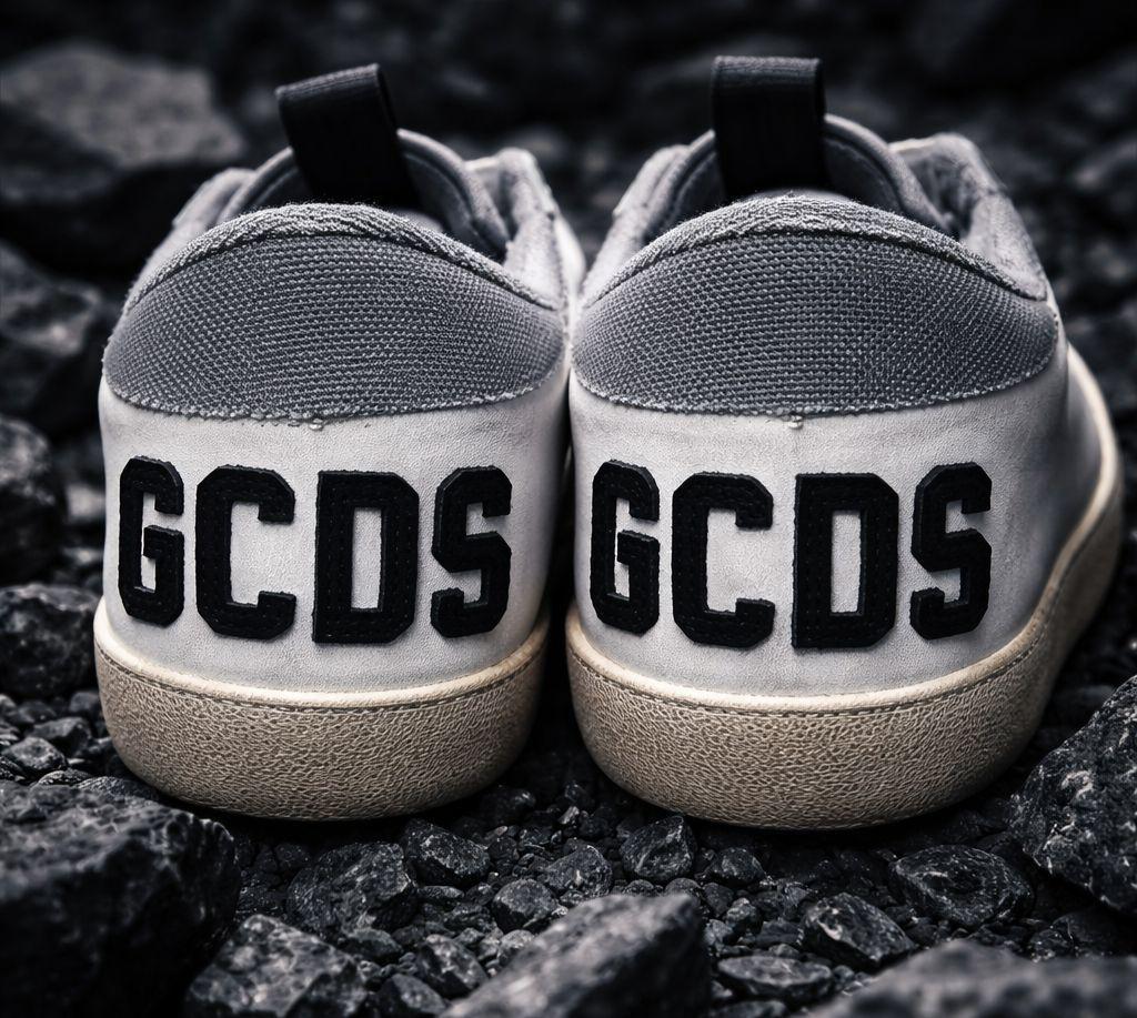נעלי סניקרס GCDS