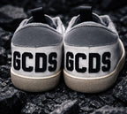 נעלי סניקרס GCDS