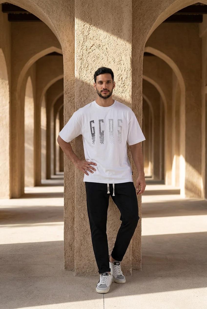 חולצה כתב כסוף GCDS