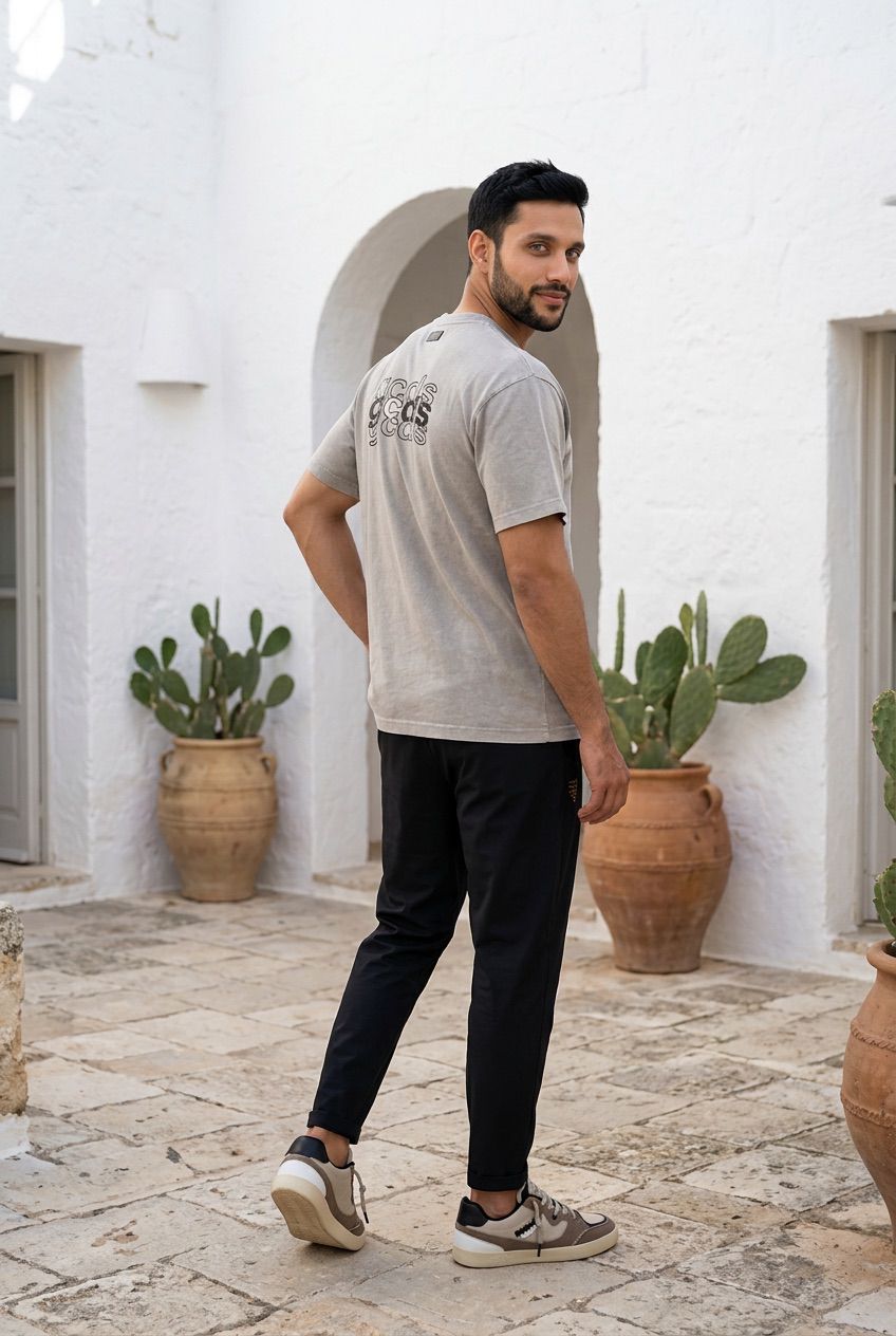 חולצת כיתוב GCDS